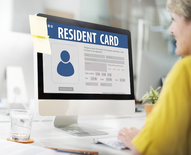 Divorcing a Green Card Resident: How Does It Affect Me?